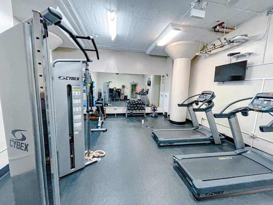 Modern 2Br In South Loop Near Soldier Field, Grant Park, Downtown, & Lakefront Trail シカゴ エクステリア 写真
