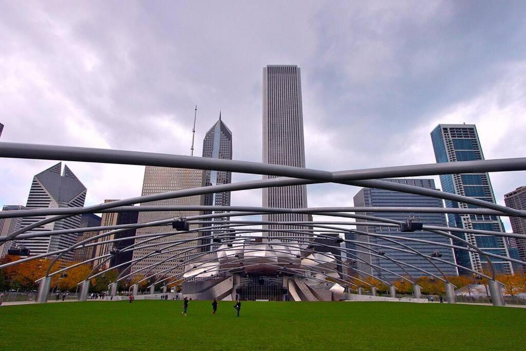 Modern 2Br In South Loop Near Soldier Field, Grant Park, Downtown, & Lakefront Trail シカゴ エクステリア 写真